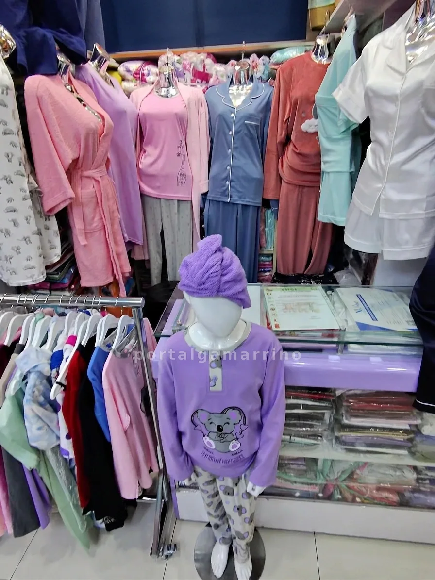 Tienda de pijamas y ropa de dormir para mujer y niños · Ropa Interior · Ropa Interior y Pijamas — foto 3