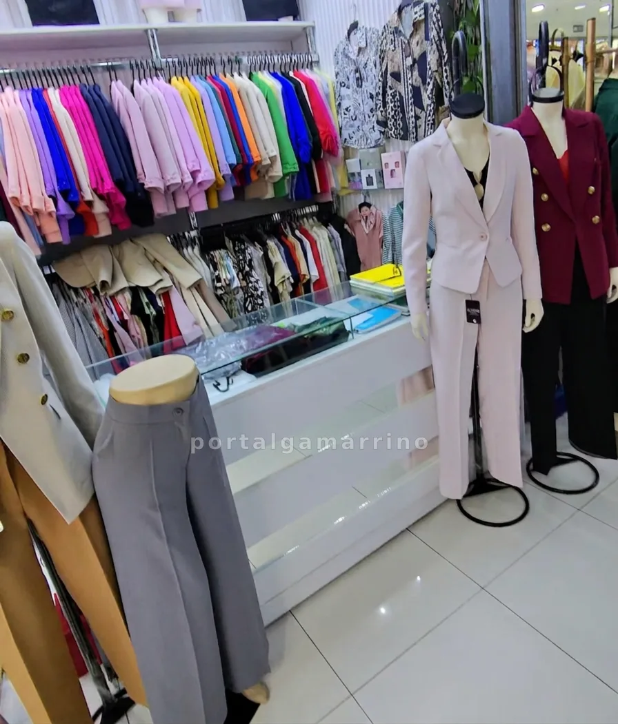 Tienda de ropa elegante para mujer y oficina · Ropa de Mujer · Ropa Elegante para Mujer — foto 1