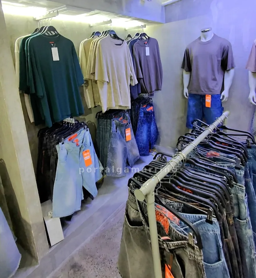 Tienda de jeans y polos oversize para hombre · Jeans · Denim para Hombre y Mujer — foto 3