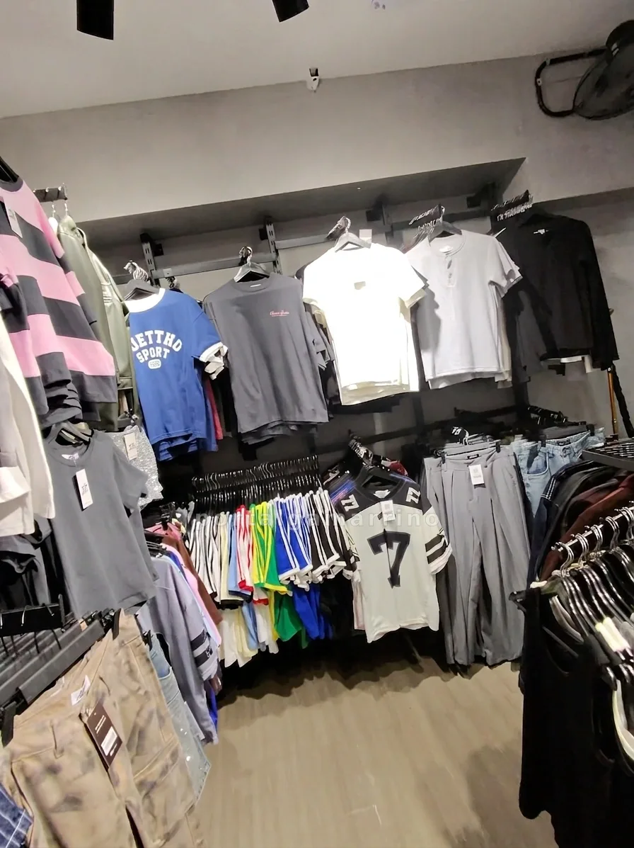 Tienda de ropa casual y urbana para mujer · Ropa de Mujer · Ropa para mujer — foto 3