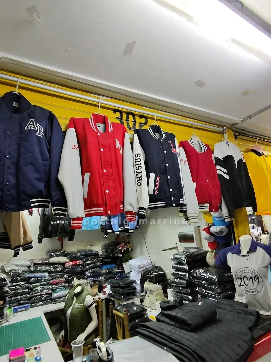Tienda de casacas varsity y chalecos acolchados · Ropa y Moda · Abrigos Acolchados y Casacas — foto 2