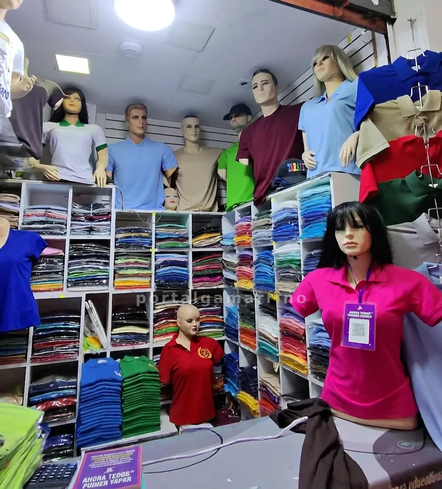 Tienda de polos y uniformes corporativos · Uniformes y ropa corporativa · Ropa Escolar — foto 3
