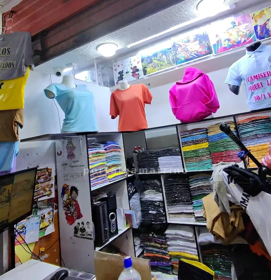 Tienda de polos básicos y camiseros en colores · Ropa y Moda · Polos básicos y piqué — foto 1