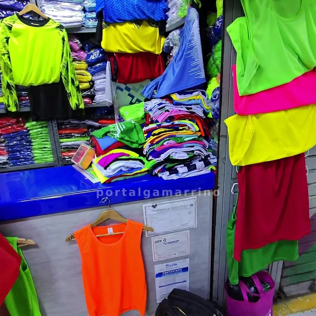 Tienda de polos deportivos y básicos · Ropa Deportiva · Camisetas Deportivas — foto 3
