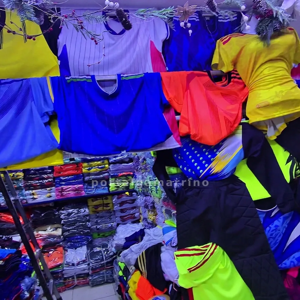 Tienda de camisetas y uniformes deportivos · Ropa Deportiva · Ropa Deportiva â foto 3