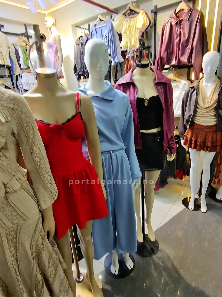 Tienda de ropa femenina casual y de fiesta · Ropa de Mujer · Ropa para mujer — foto 1