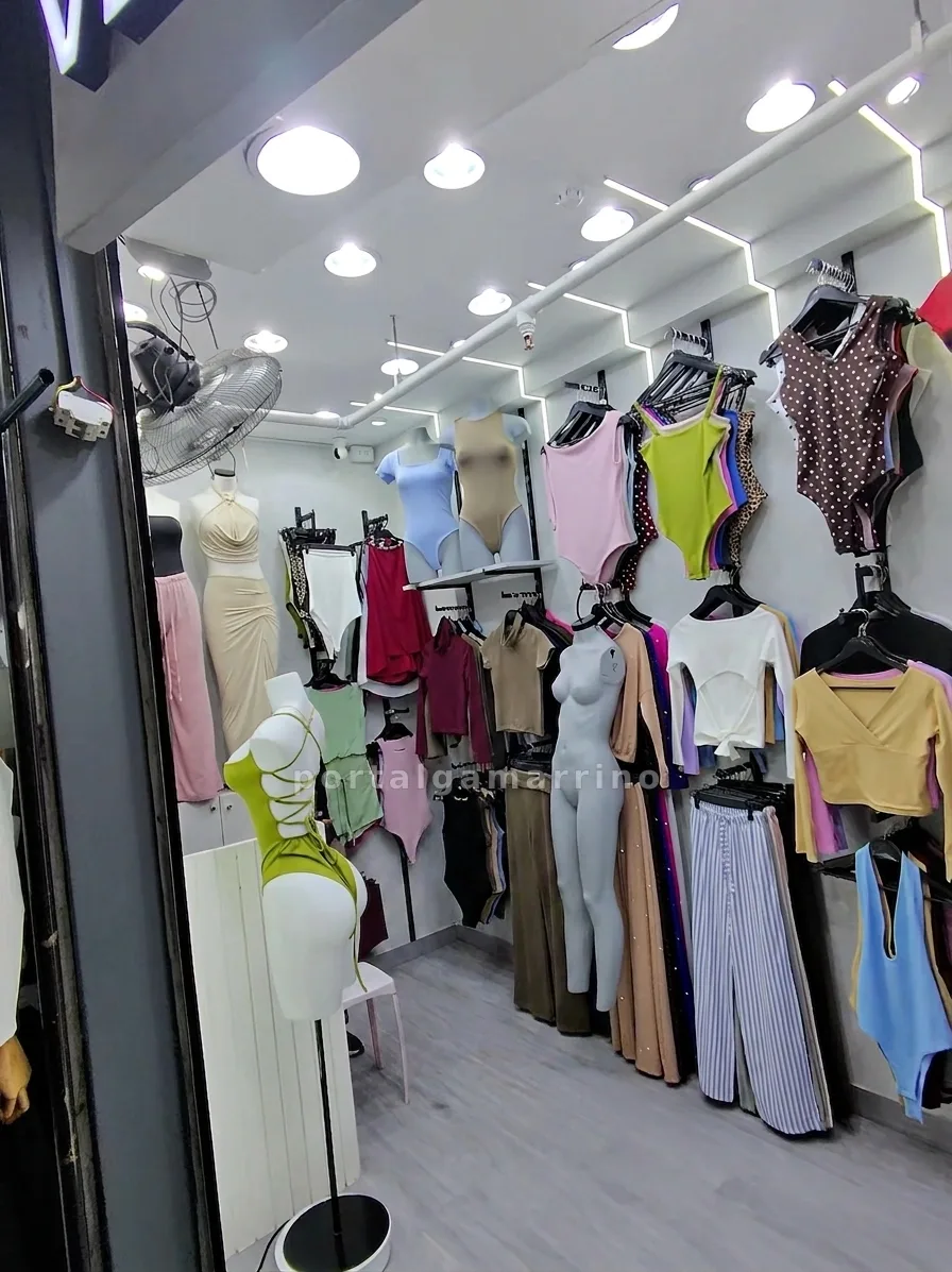 Tienda de bodys, tops y vestidos para mujer · Ropa de Mujer · Ropa para mujer — foto 1