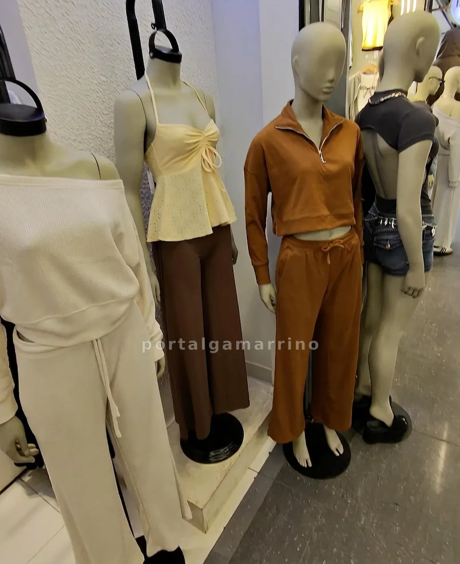 Tienda de ropa casual y vestidos para mujer — Galería Damero