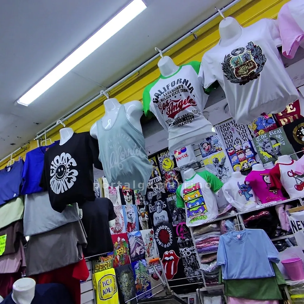 Tienda de polos estampados y camisetas personalizadas · Ropa y Moda · Polos Básicos — foto 2