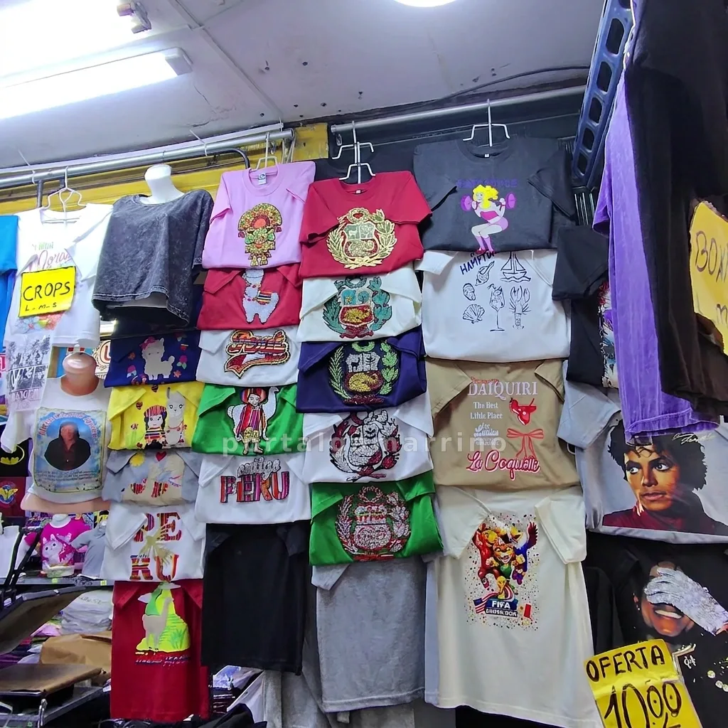 Tienda de polos estampados, crop tops y camisetas oversize · Ropa y Moda · Ropa Casual — foto 4