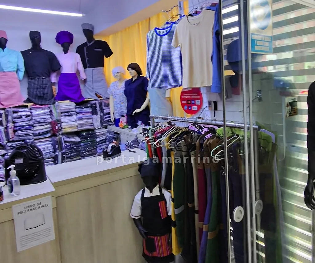 Tienda de uniformes de cocina y ropa corporativa — Galería YA