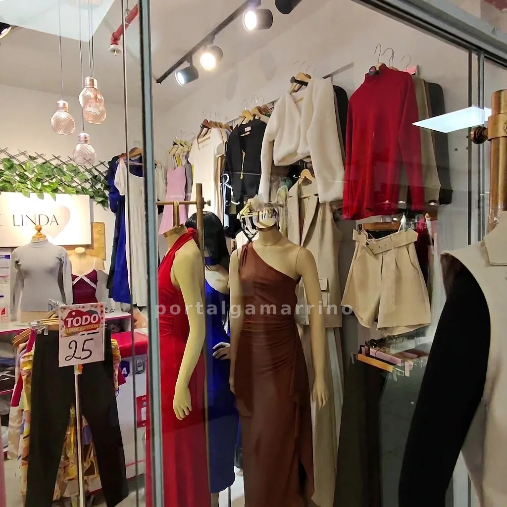 Tienda de vestidos de fiesta y ropa elegante para mujer · Ropa de Mujer · Ropa Elegante para Mujer — foto 2