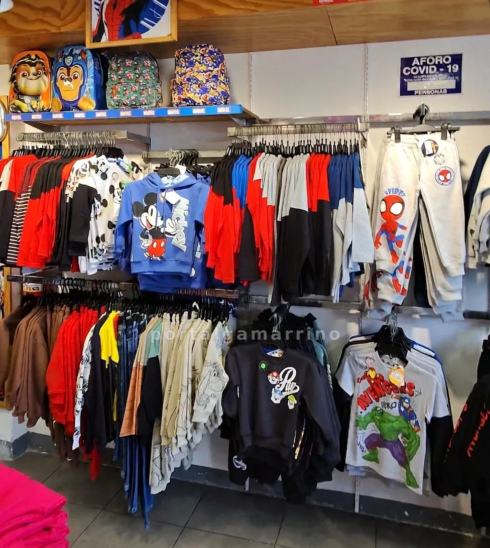 Tienda de ropa infantil con poleras y conjuntos · Ropa Infantil · Ropa para Niños y Niñas — foto 3