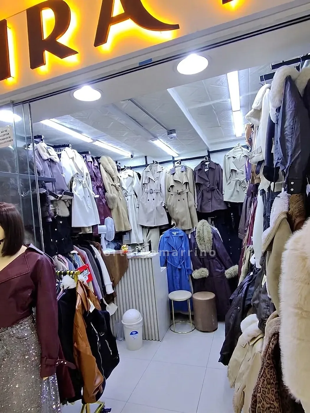 Tienda de casacas y abrigos para mujer · Ropa de Mujer · Abrigos Acolchados y Casacas — foto 2