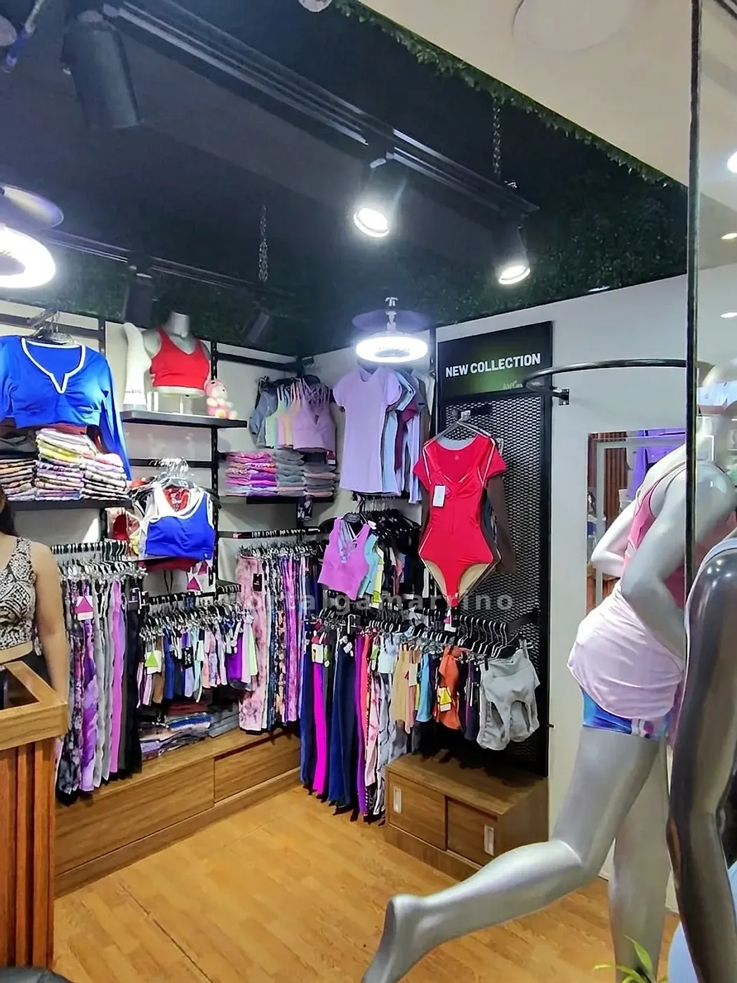 Tienda de ropa deportiva para mujer · Ropa Deportiva · Ropa Deportiva para Mujer — foto 2