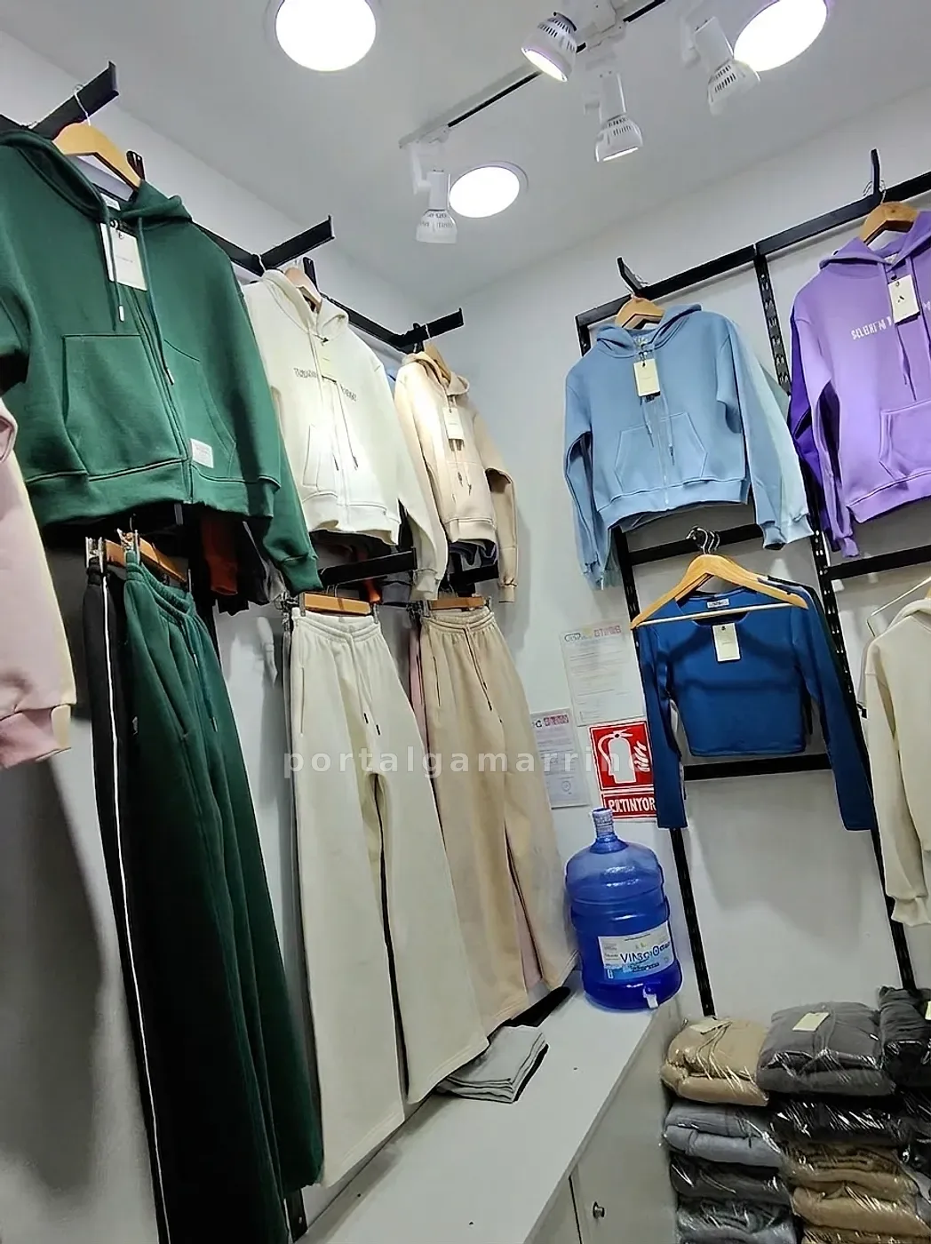 Tienda de poleras, joggers y polos para mujer · Ropa de Mujer · Leggings y Joggers para Mujer — foto 3