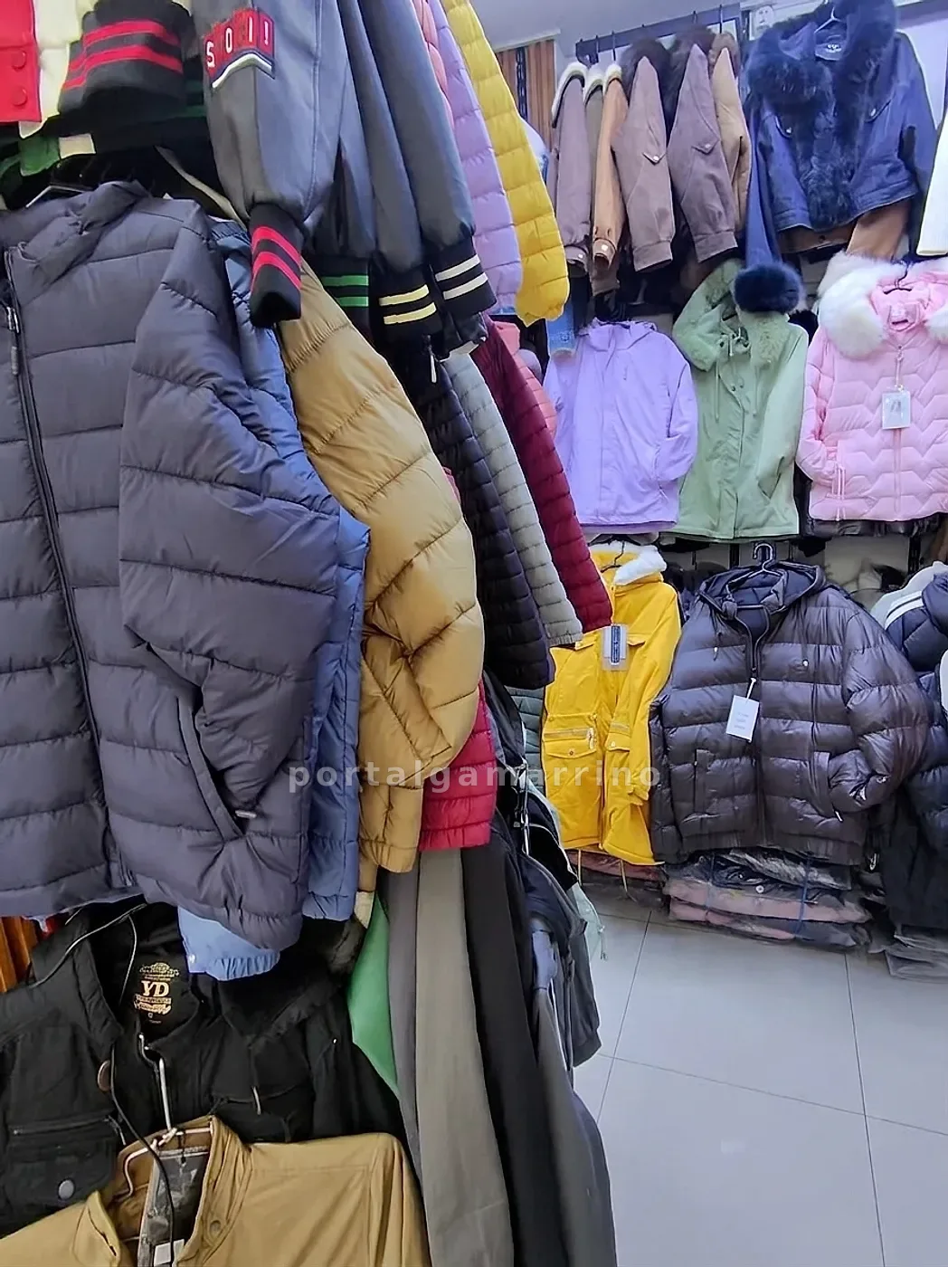 Tienda de casacas acolchadas y parkas para mujer · Ropa de Mujer · Abrigos Acolchados y Casacas — foto 3