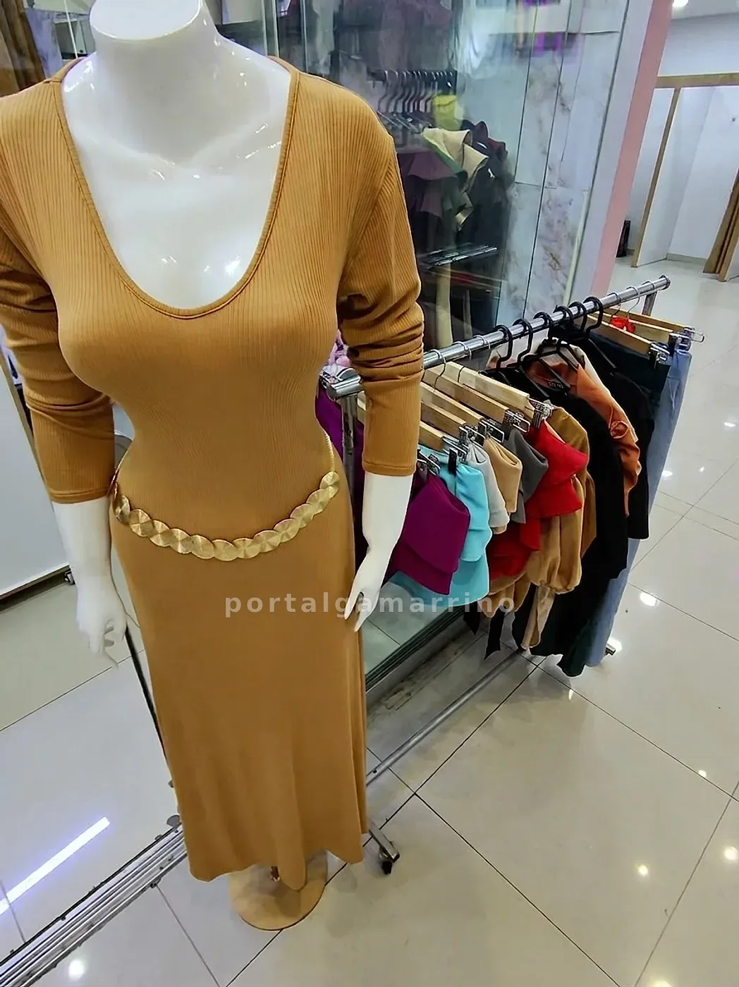 Tienda de vestidos y ropa elegante para mujer · Ropa de Mujer · Ropa Elegante para Mujer — foto 2