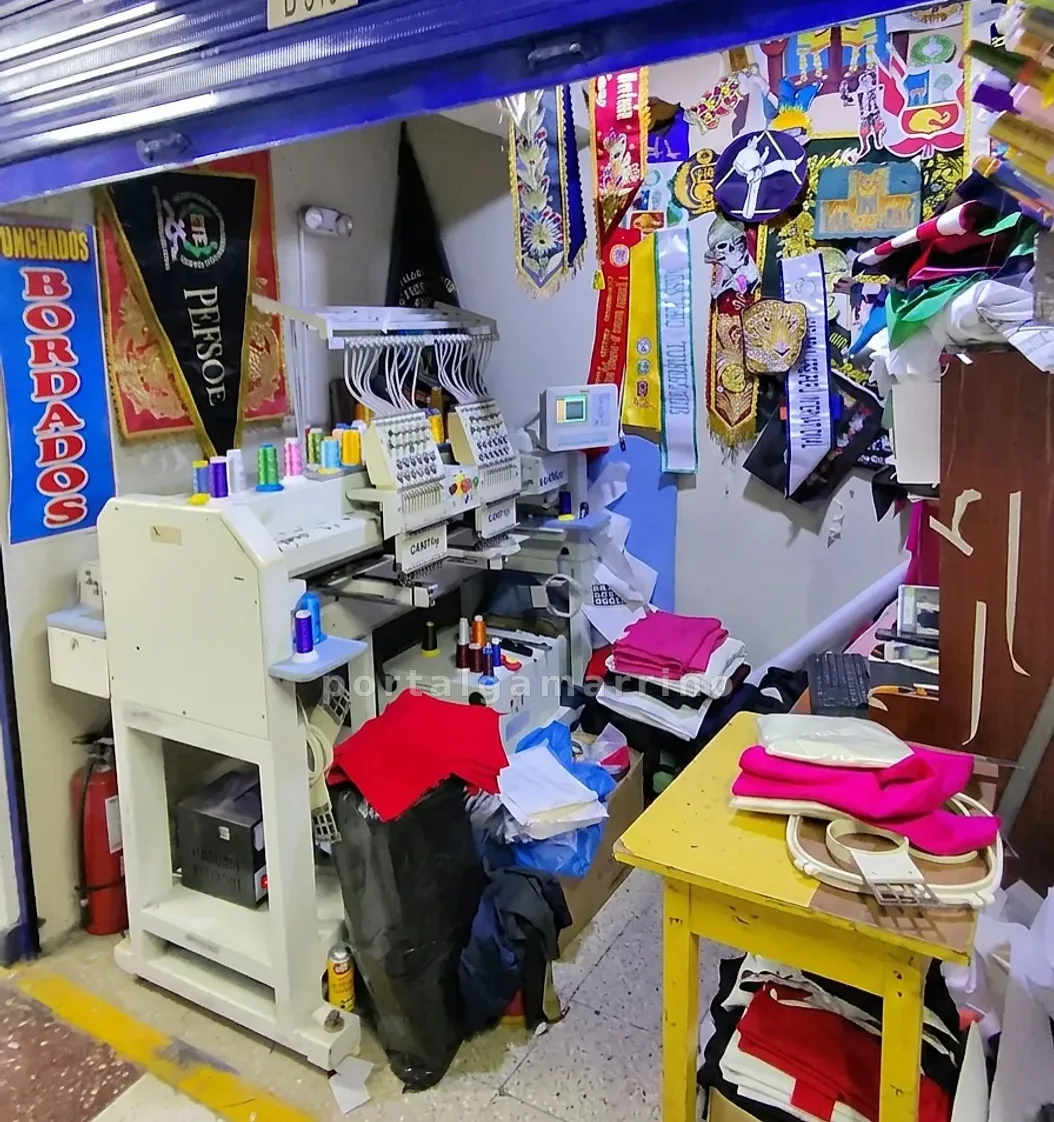 Tienda de bordados y ponchados personalizados · Estampado Textil · Bordado y personalización textil — foto 1