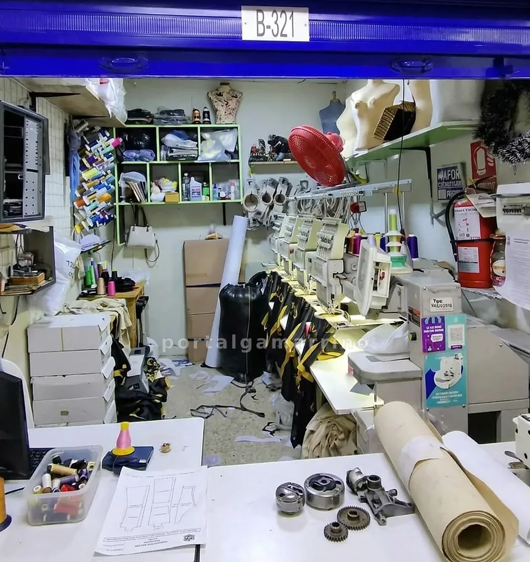 Tienda de ponchados computarizados e insumos de bordado — Galería La Reyna