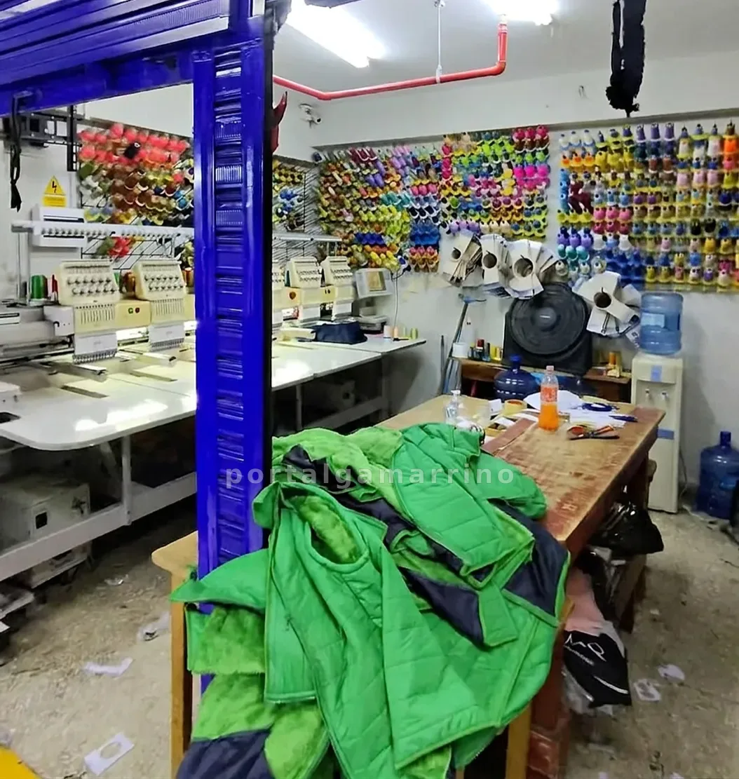 Servicio de bordado computarizado para prendas — Galería La Reyna