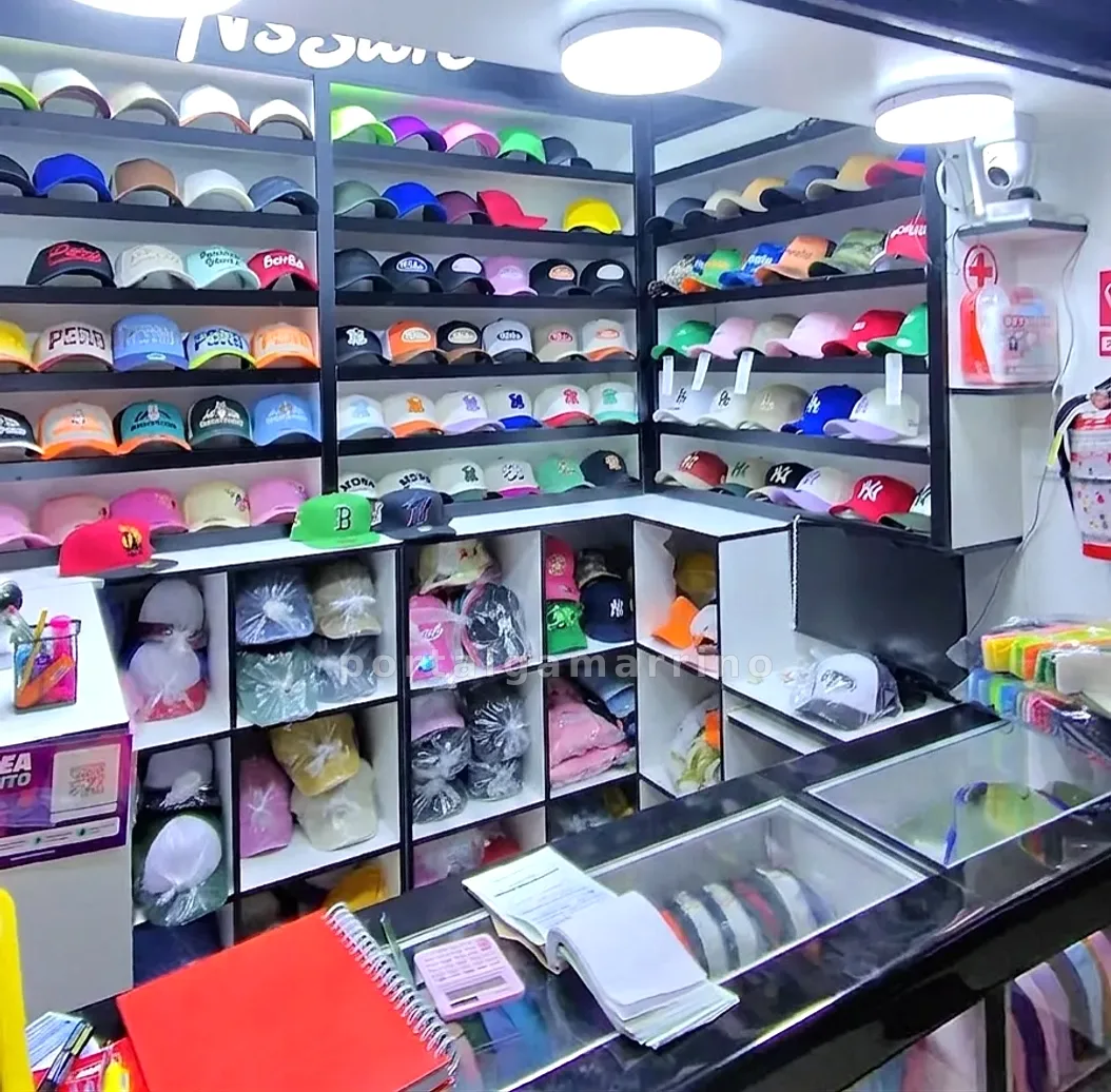 Tienda de gorras urbanas y deportivas · Accesorios · Gorras — foto 2