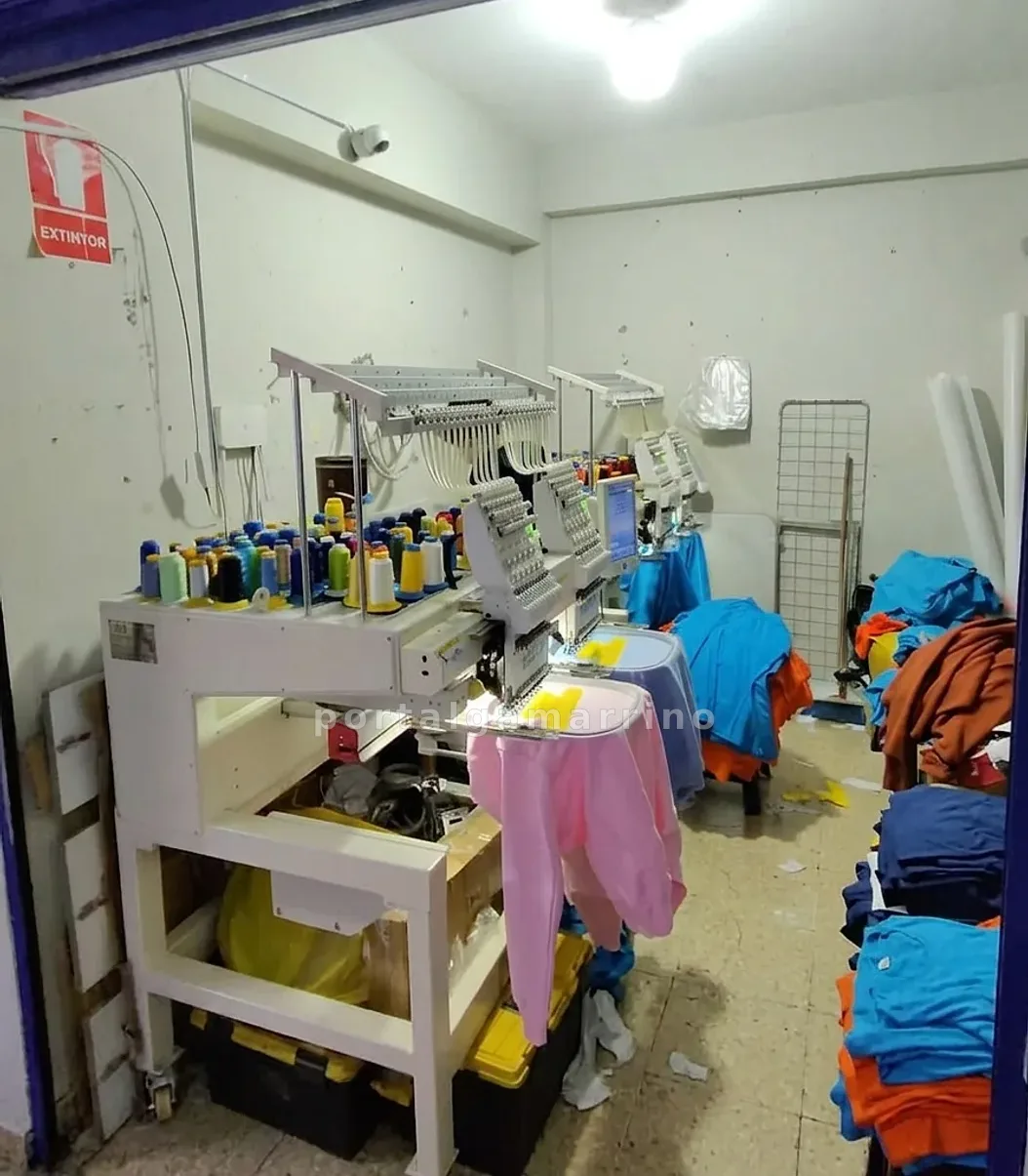 Taller de bordado computarizado para prendas — Galería La Reyna