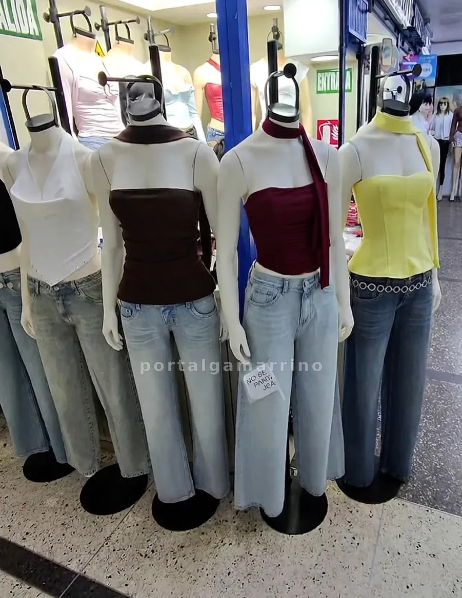 Tienda de tops, corsets y jeans para mujer · Ropa de Mujer · Tops y Corsets — foto 3