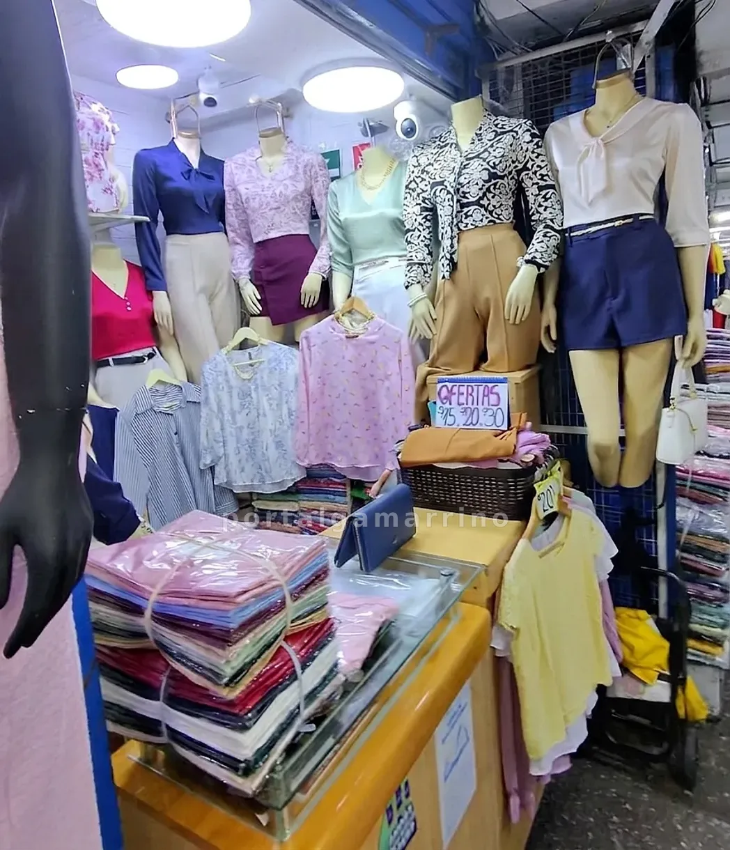 Tienda de ropa para mujer con vestidos, blusas, tops y pantalones · Ropa de Mujer · Ropa para mujer — foto 1