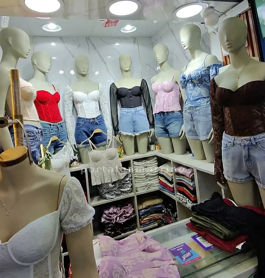 Tienda de ropa para mujer con vestidos, blusas, tops y pantalones · Ropa de Mujer · Ropa para mujer — foto 5