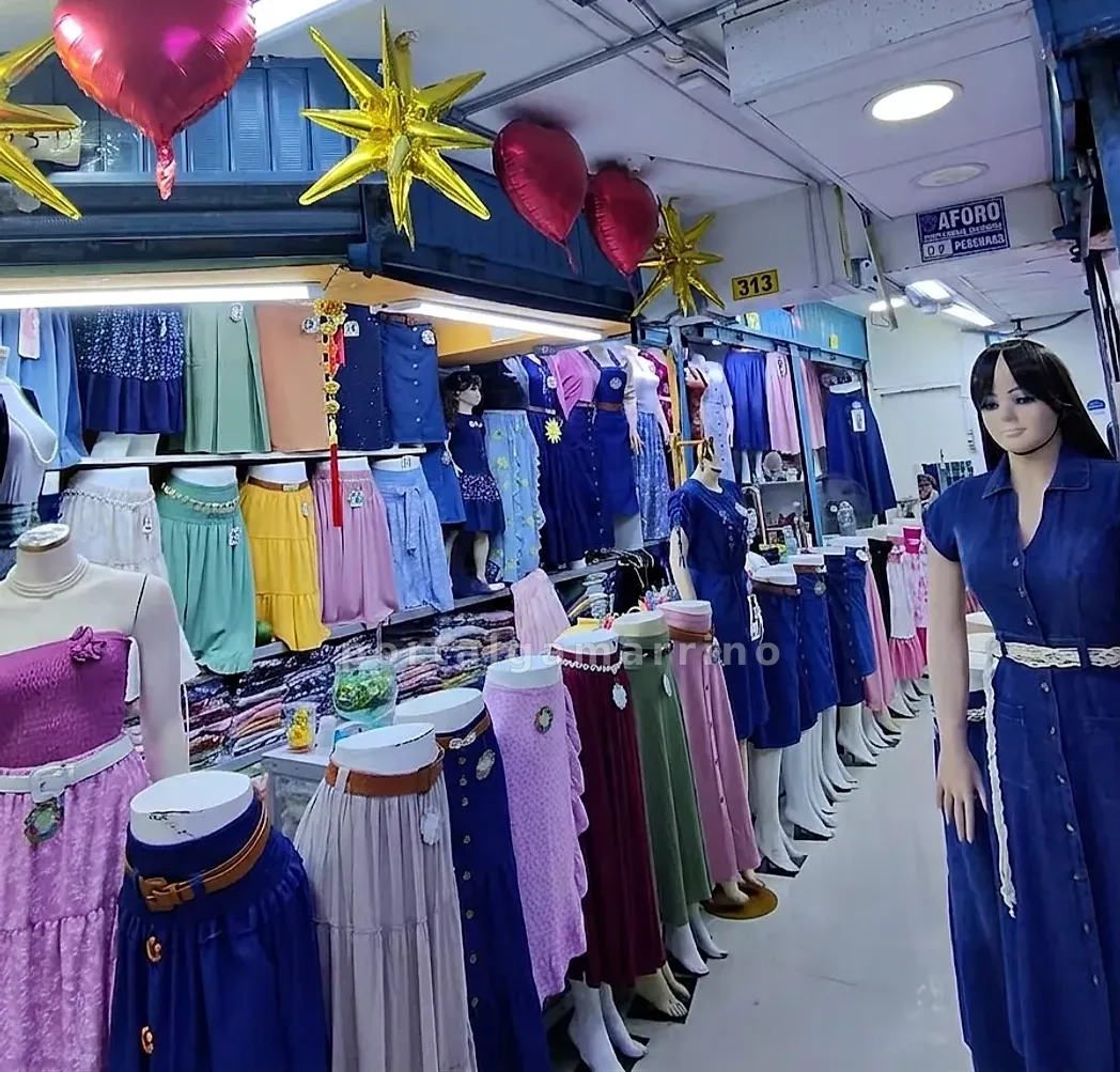 Tienda de ropa femenina y para niña en denim y moda casual · Ropa de Mujer · Ropa para mujer — foto 1
