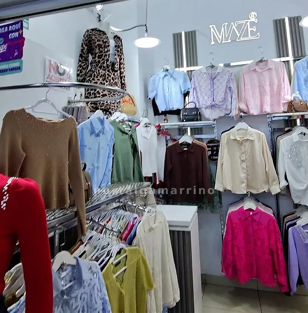 Tienda de blusas y ropa elegante para mujer · Ropa de Mujer · Ropa Elegante para Mujer — foto 4