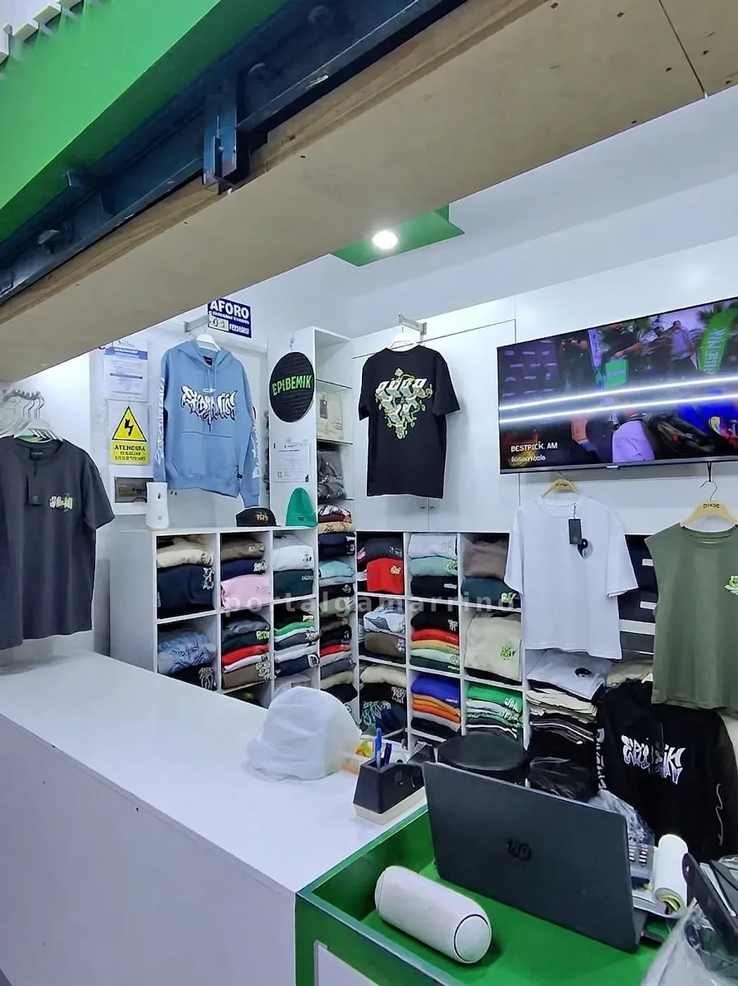 Tienda de polos, hoodies y joggers urbanos para hombre · Ropa y Moda · Ropa para hombre — foto 2