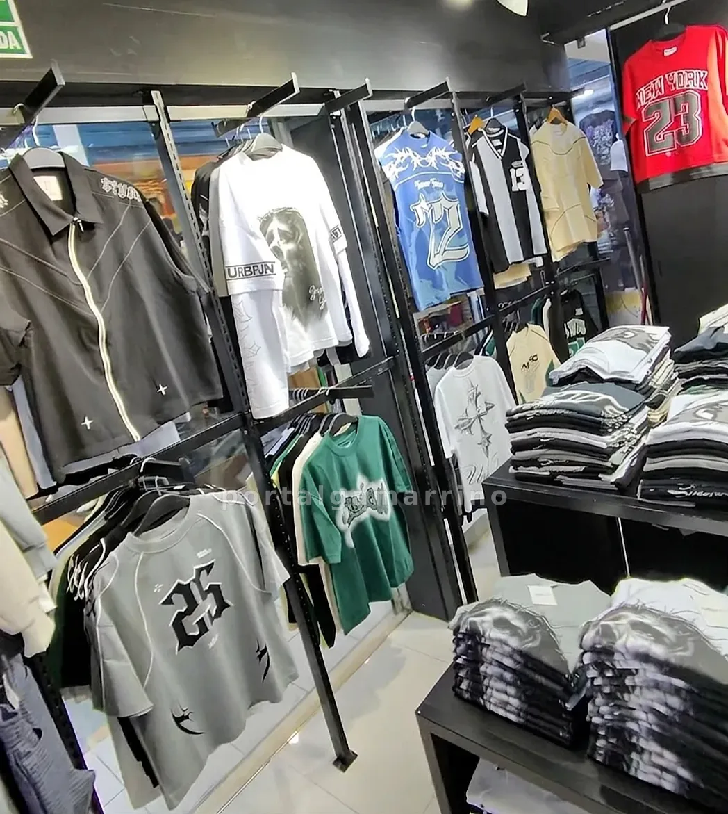 Tienda de polos y camisas urbanas para hombre · Ropa y Moda · Ropa para hombre — foto 2