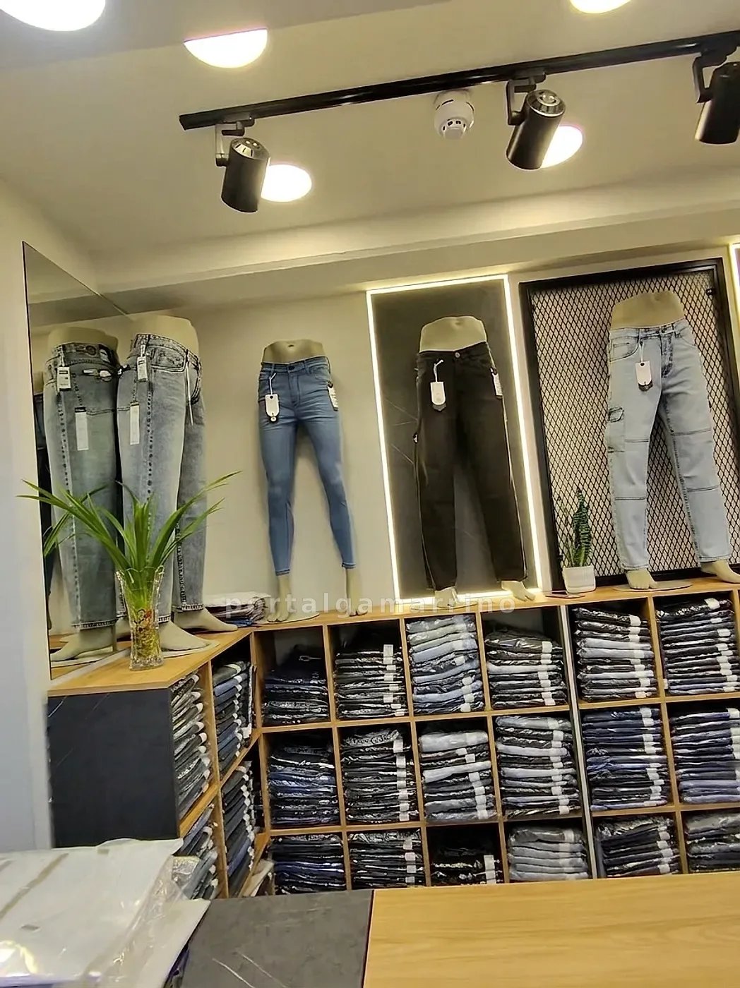 Tienda de jeans y camisas casuales para hombre · Jeans · Denim para Hombre y Mujer — foto 3