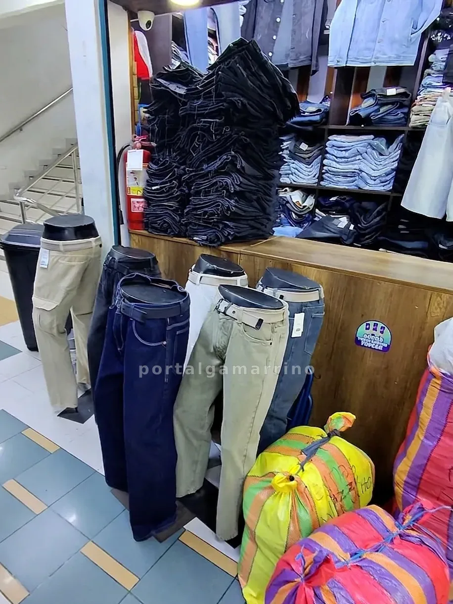 Tienda de jeans y casacas denim para hombre y mujer · Jeans · Denim para Hombre y Mujer — foto 2