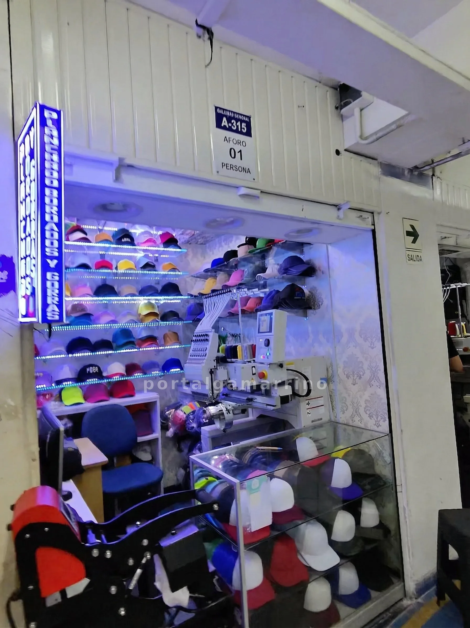 Tienda de Gorras y Bordado Computarizado — Galería Victoria