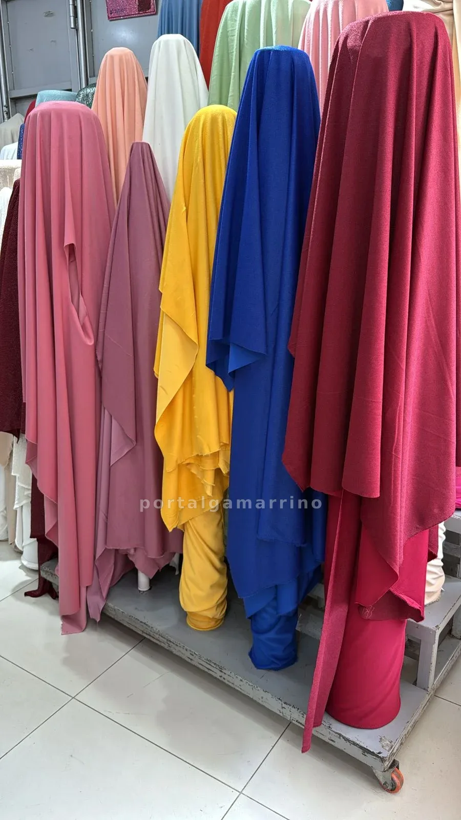 Tienda de Telas — Antonio Bazo 1099