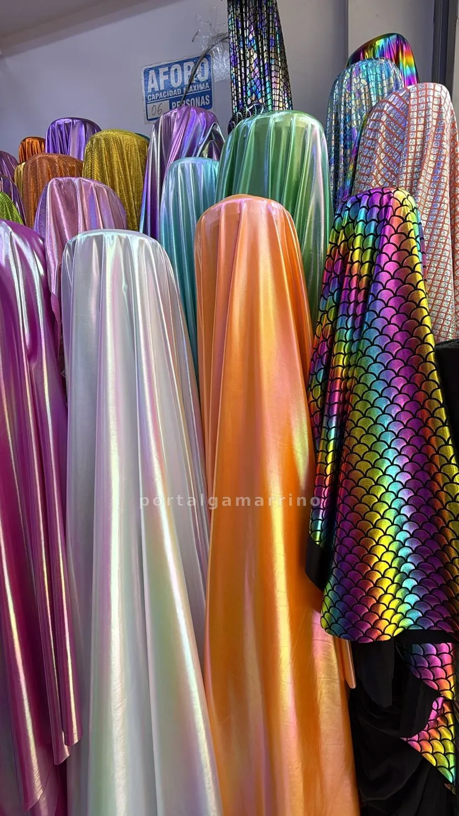 Tienda de telas — Antonio Bazo 1091