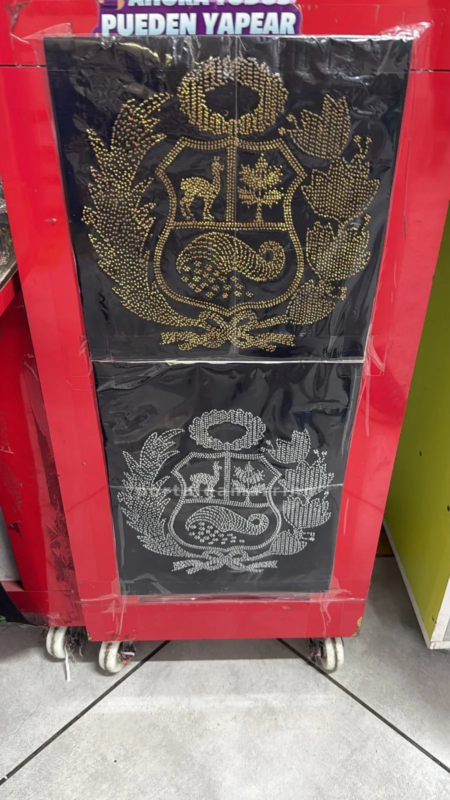 Pedrería Transfer, Láminas Láser 3D y Plisados Textiles · Insumos para confección · Decoración, aplicaciones y plisados — foto 4