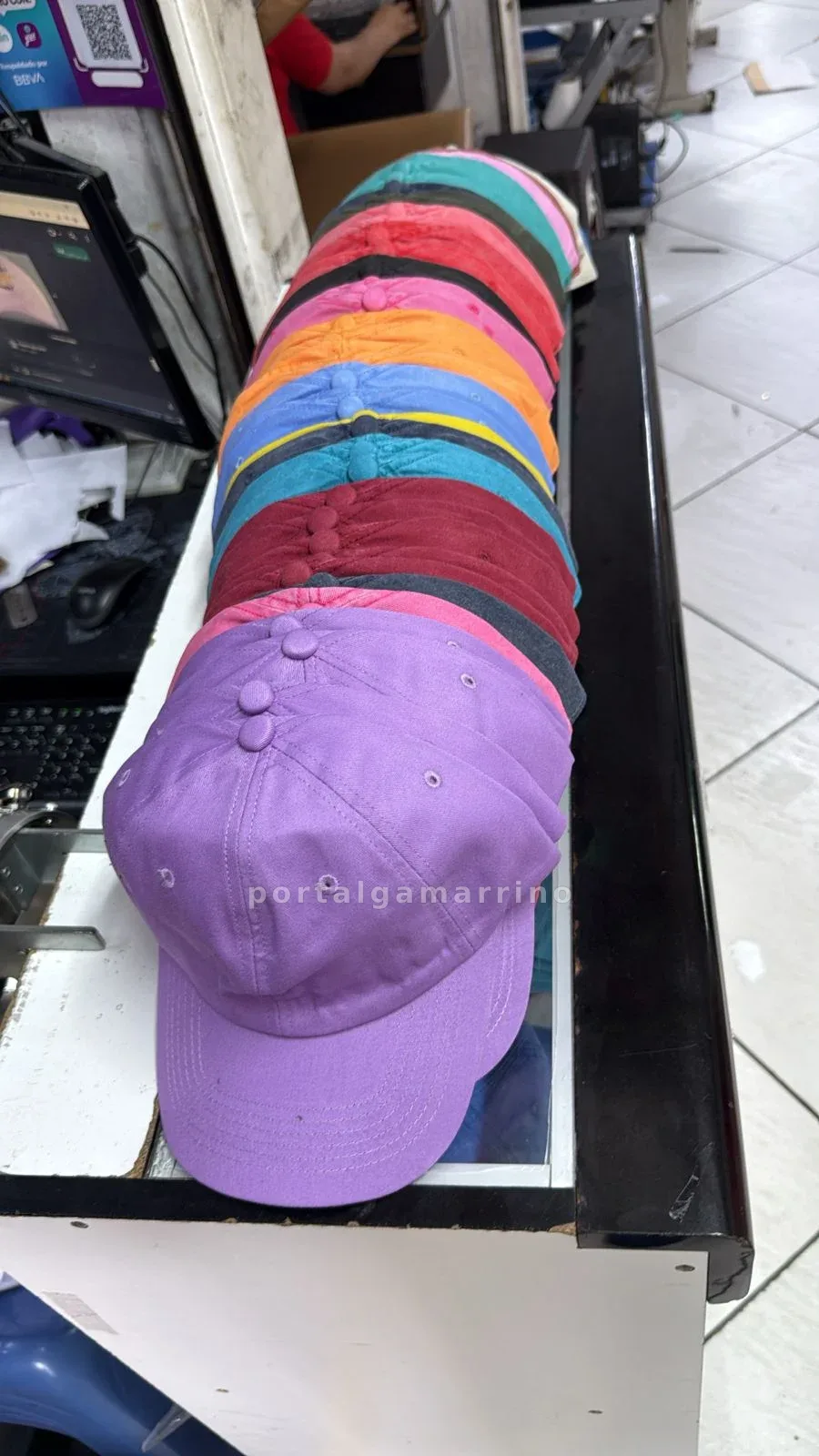 Servicio de Bordado en Alto Relieve Personalizado · Servicios de confección · Bordado y personalización textil — foto 2