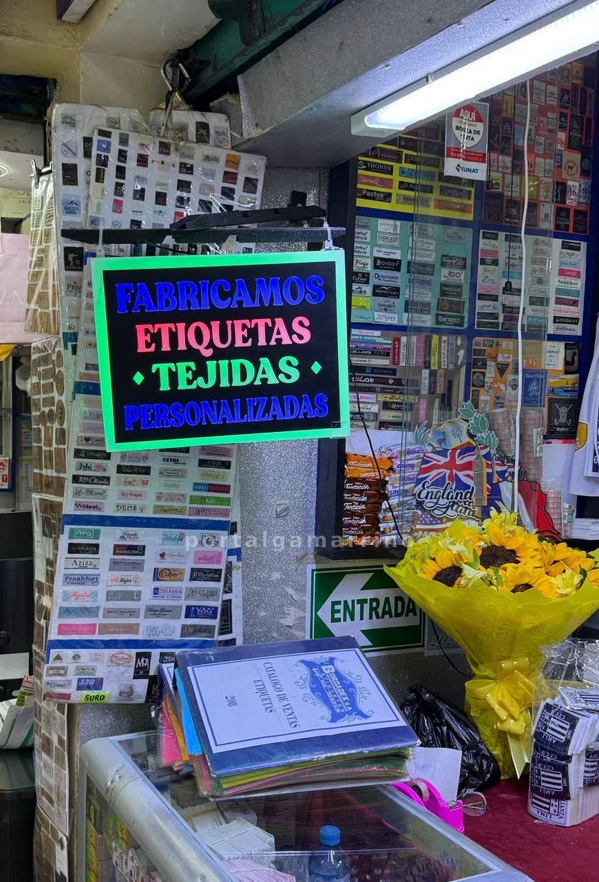 Venta de Etiquetas y Accesorios para Ropa — Galería Leo